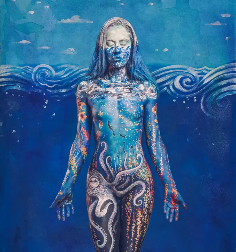 PH0339 Beneath the Surface Stephanie Pehar 130 CROP